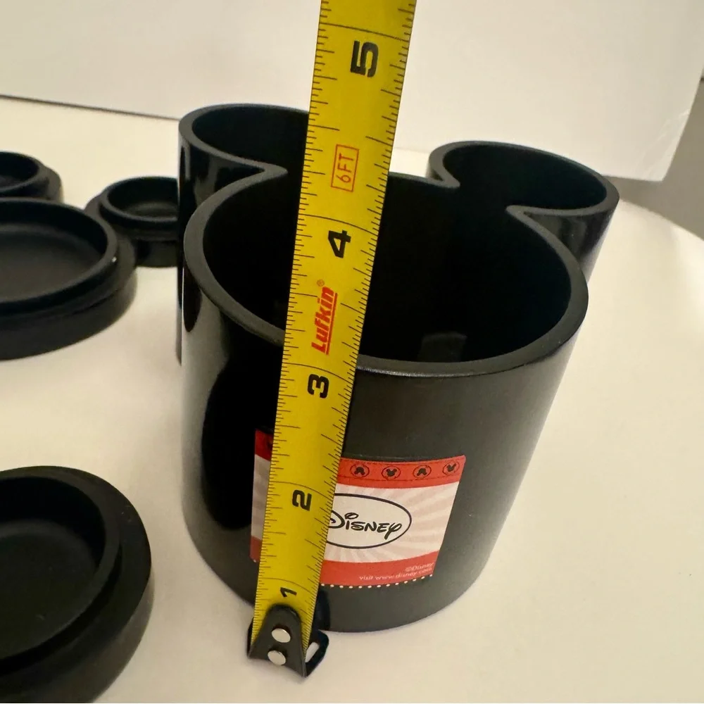 NWT. Disney resin jars set of 2 with lids. Classic Mickey resin trinket jars